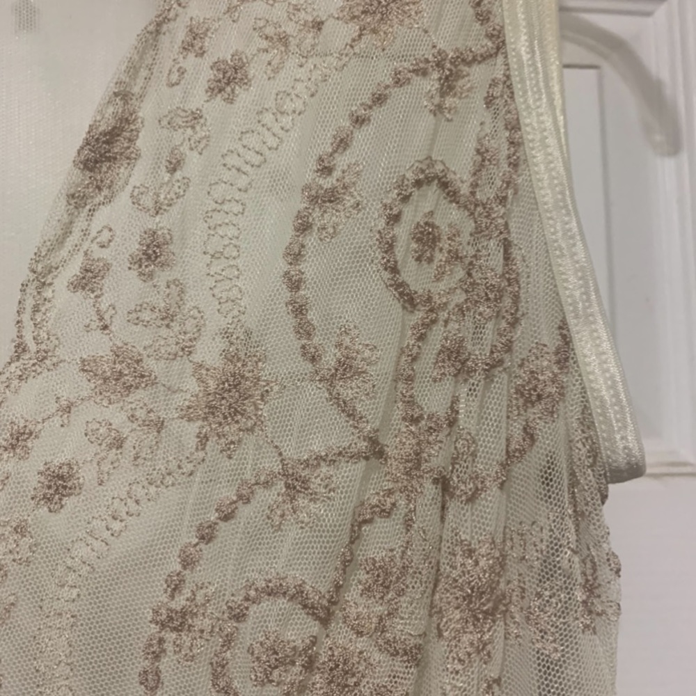 SOLD on Mercari Karen Kane Lace top. Size L. - Picture 9 of 14